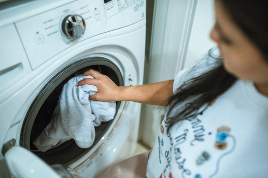 How to Remove Tough Laundry Stains Naturally